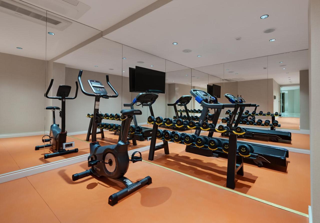 Gleam Collection Hotel Istanbul Exterior foto The gym at the hotel
